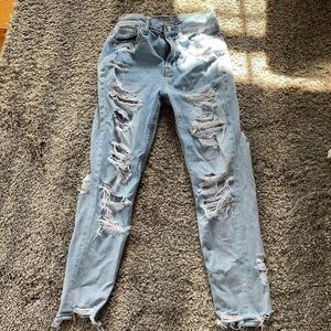 American Eagle Mom Jeans